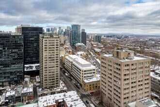 4150 Rue Sainte-Catherine O, Westmount, QC - Aerial  map view