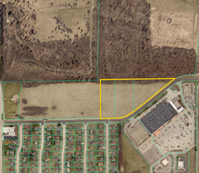 69XX Garrett Ln, Rockford, IL for sale - Building Photo - Image 1 of 2