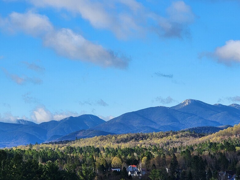 2755 Main St, Lake Placid, NY à vendre - Photo du bâtiment - Image 3 de 14