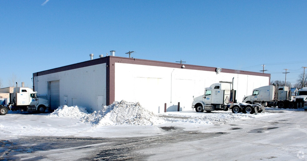 409 Industry Dr, Columbus, OH for lease - Building Photo - Image 3 of 5