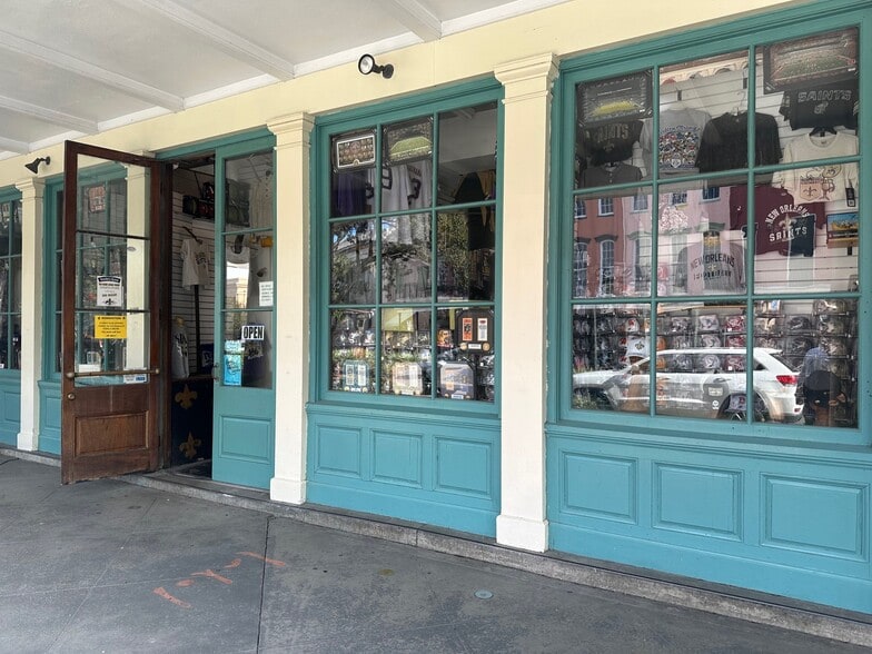 916 Decatur St, New Orleans, LA for lease - Primary Photo - Image 1 of 3