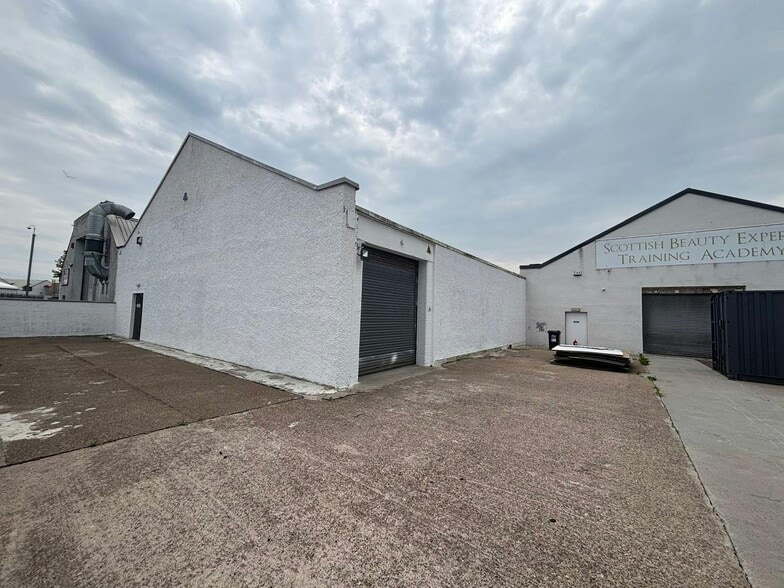 11-15 Carlyle Av, Glasgow for lease - Building Photo - Image 2 of 6