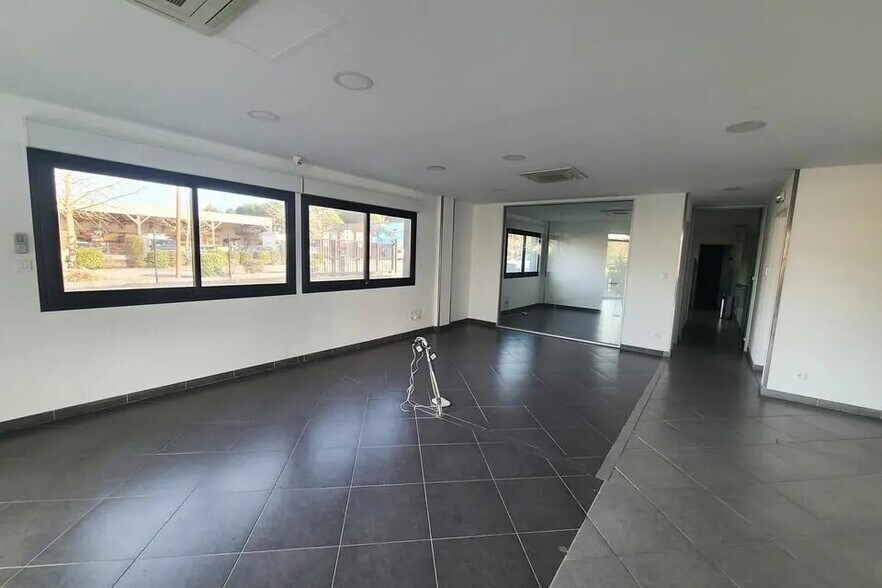 Local d'activités dans Seignosse à vendre - Photo du bâtiment - Image 3 de 12