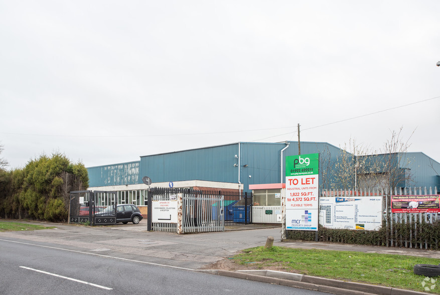 Toll Point Lichfield Rd, Brownhills for lease - Primary Photo - Image 1 of 4