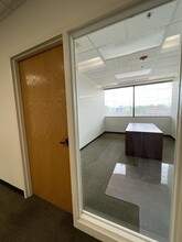 600 Holiday Plaza Dr, Matteson, IL for lease Interior Photo- Image 1 of 3