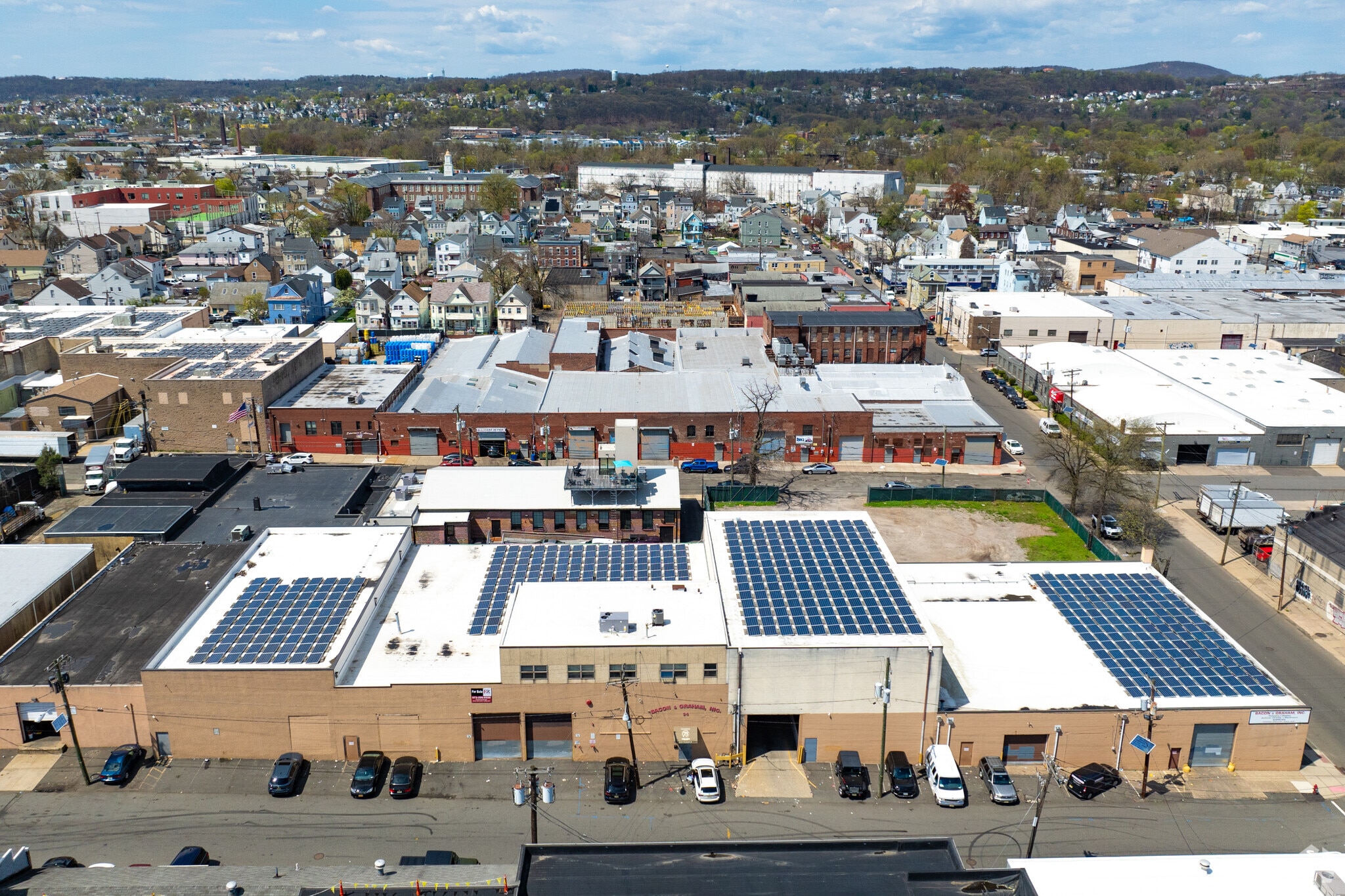 34 E 25th St, Paterson, NJ for lease Aerial- Image 1 of 11