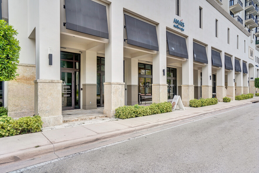 301 Altara Ave, Coral Gables, FL for lease - Building Photo - Image 3 of 5