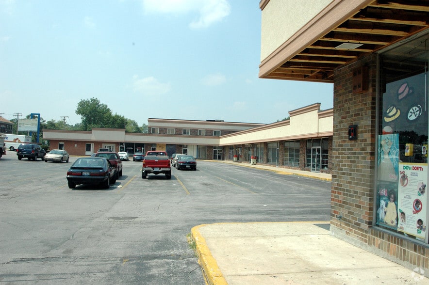 289-339 E Glenwood Lansing Rd, Glenwood, IL for lease - Other - Image 3 of 9