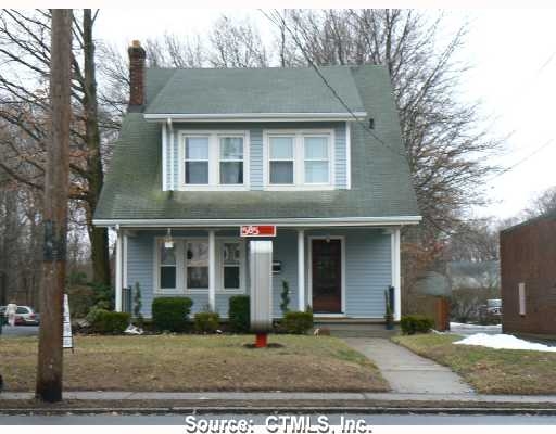 585 Burnside Ave, East Hartford, CT for lease - Building Photo - Image 2 of 5