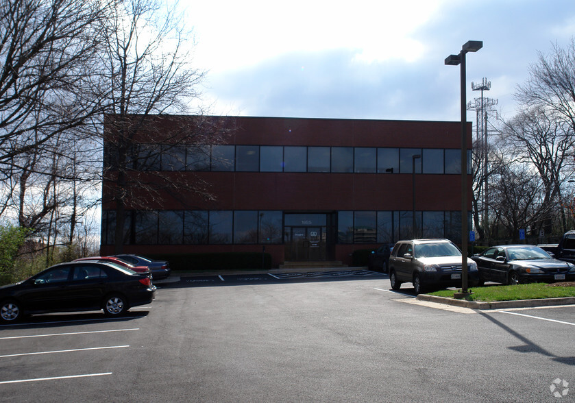 1985 Isaac Newton Sq, Reston, VA for lease - Building Photo - Image 3 of 5