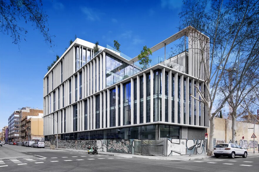 Carrer de Pere IV, 62, Barcelone, Barcelona à louer - Photo du bâtiment - Image 3 de 4