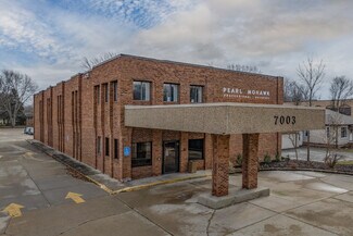 Plus de détails pour 7003 Pearl Rd, Middleburg Heights, OH - Bureau à louer