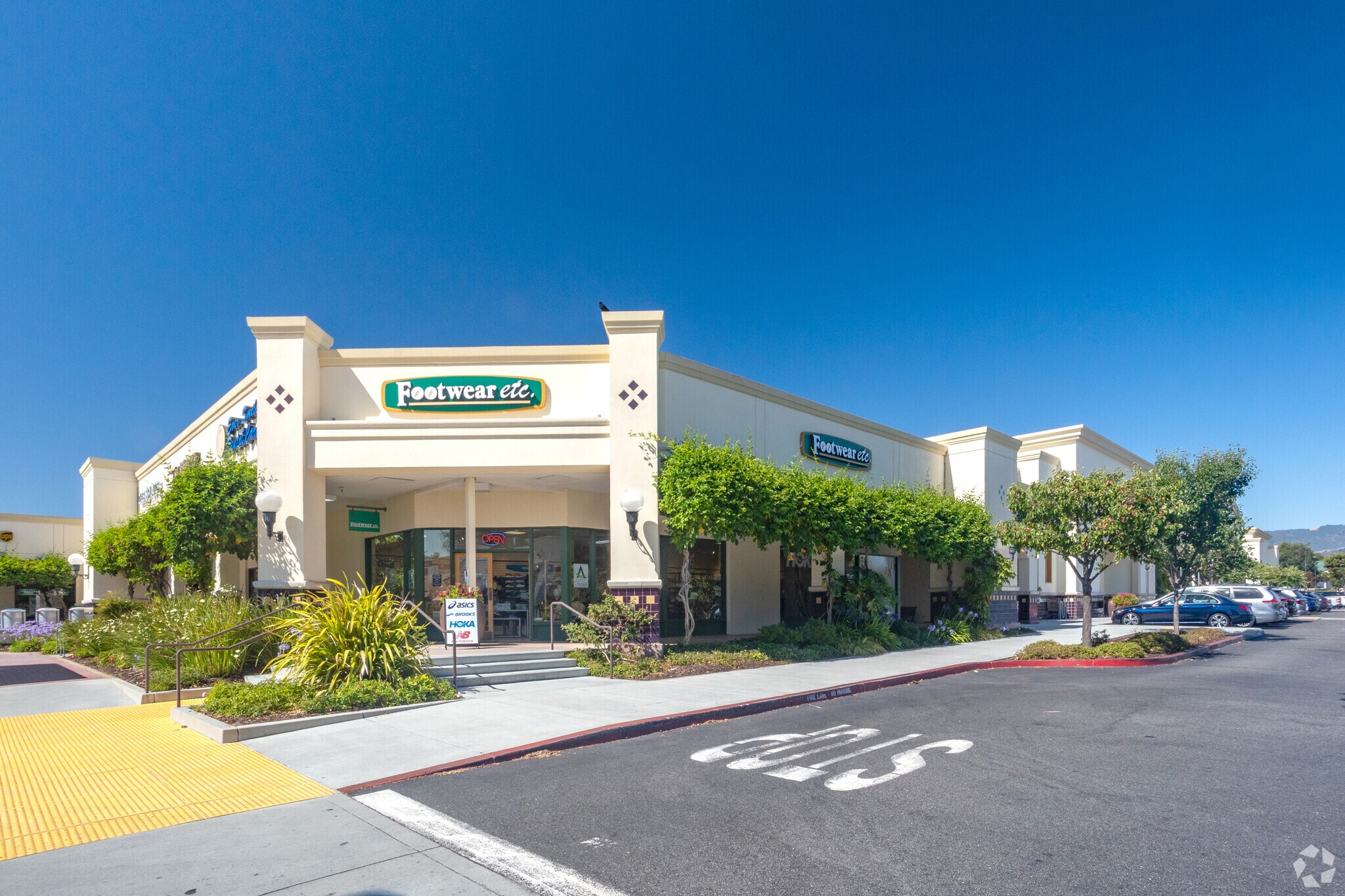 20568-20830 Stevens Creek Blvd, Cupertino, CA à vendre Photo du bâtiment- Image 1 de 1