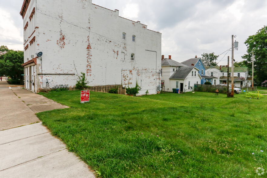 161 Poplar St, Sidney, OH à vendre - Photo principale - Image 1 de 1