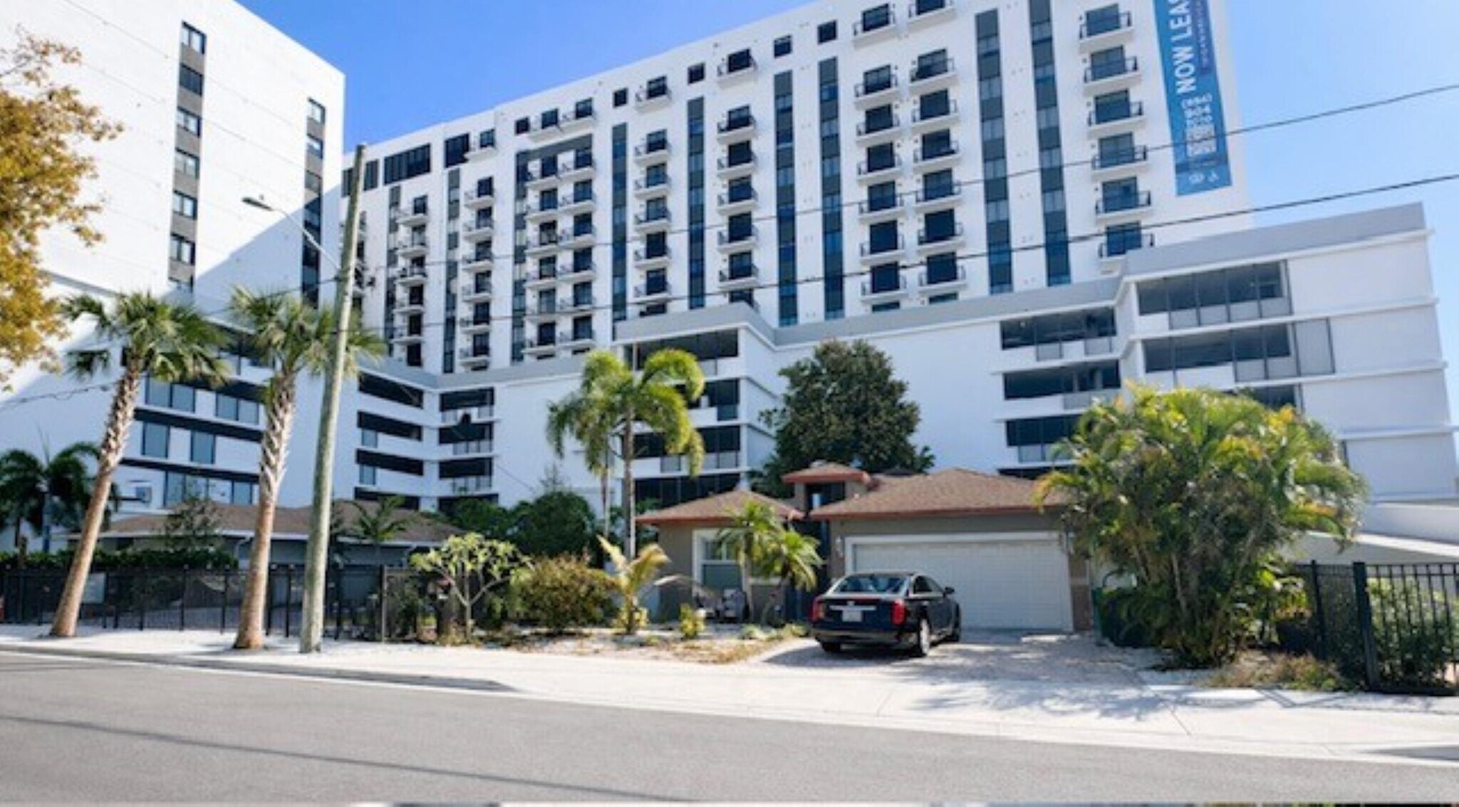 121 SW 1st Ct, Dania Beach, FL à vendre Photo principale- Image 1 de 5