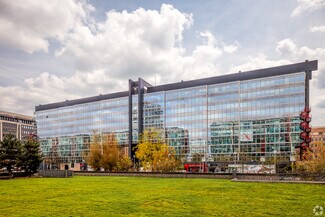 Plus de détails pour 6-20 Esplanade Charles De Gaulle, Nanterre - Bureau à louer