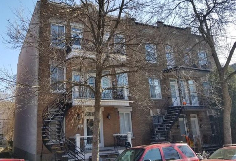 5269 Rue Garnier, Montréal, QC à vendre Photo principale- Image 1 de 1
