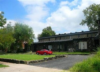 4122 N Kingshighway Blvd, Saint Louis, MO à vendre - Photo du bâtiment - Image 2 de 5