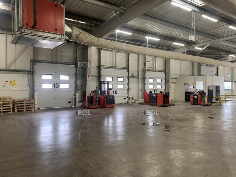 Industrial in Châteaurenard for lease - Interior Photo - Image 3 of 5