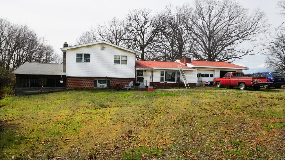 3693 N US Highway 63, West Plains, MO à vendre - Photo du bâtiment - Image 2 de 8