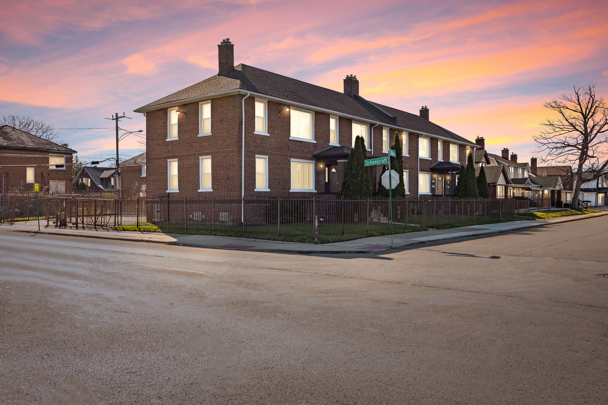 13634 Ohio St, Detroit, MI for sale Primary Photo- Image 1 of 44