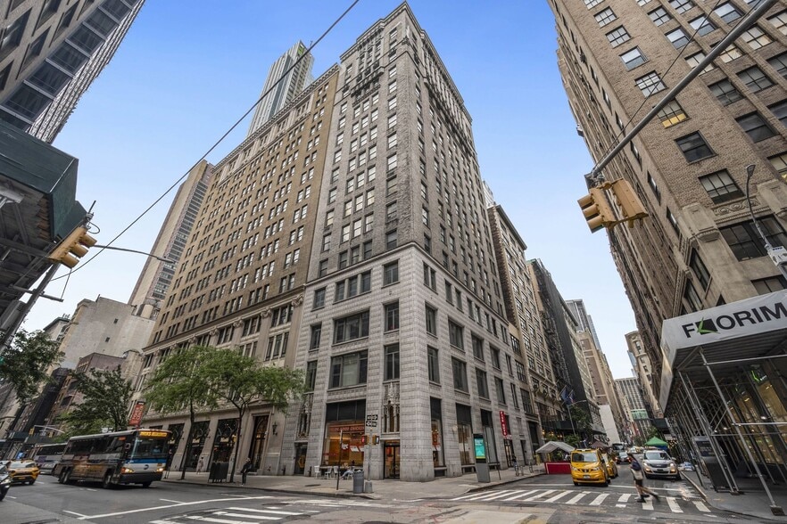 148 Madison Ave, New York, NY for lease - Building Photo - Image 2 of 11