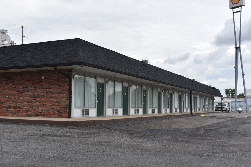 536 Veterans Memorial Dr, Livingston, IL à vendre - Autre - Image 3 de 6