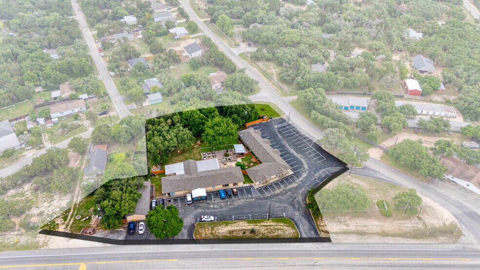 10530 FM 2673, Canyon Lake, TX for sale - Primary Photo - Image 1 of 12