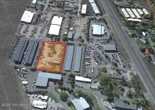 605 W Deer Dr, Jackson, WY - AERIAL map view