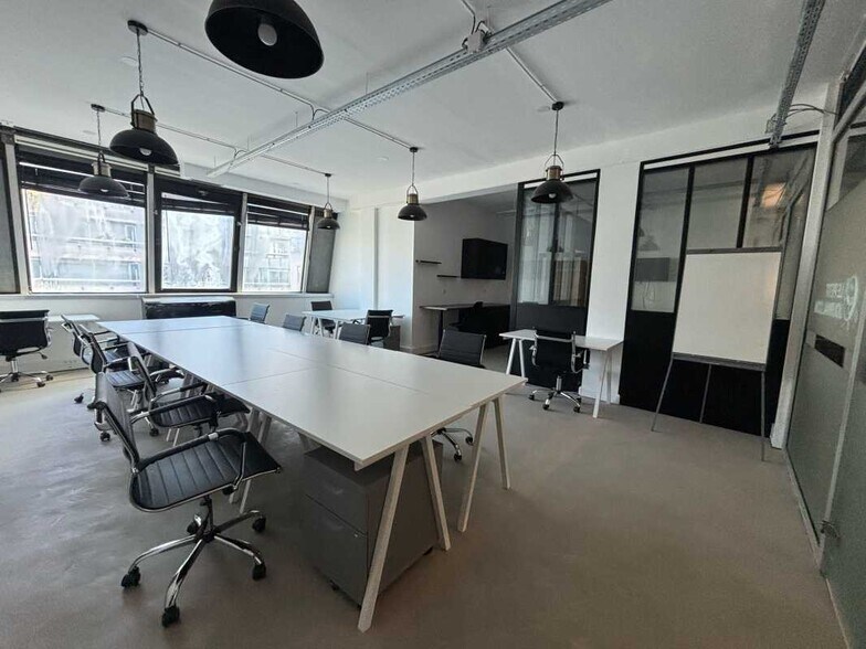 30/32 Rue De Paradis, Paris for lease - Building Photo - Image 1 of 6