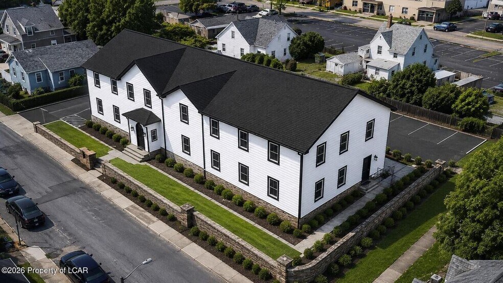222 Lincoln St, Dupont, PA à vendre - Photo du bâtiment - Image 2 de 19