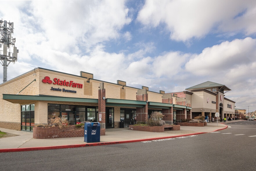 8801 N Indian Trail Rd, Spokane, WA for lease - Building Photo - Image 3 of 17