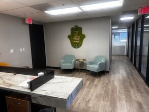 16133 Ventura Blvd, Encino, CA for lease Interior Photo- Image 2 of 5