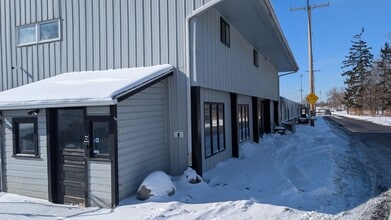 505 Grant Ave, Chesterton, IN for lease Building Photo- Image 1 of 12