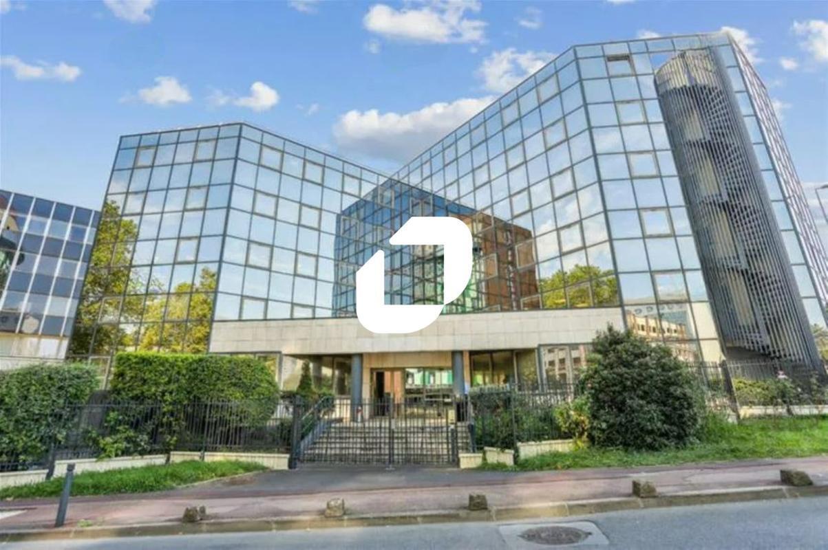 Bureau dans Fontenay-sous-Bois à louer Photo du bâtiment- Image 1 de 21