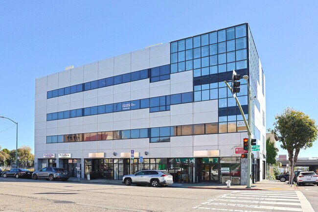 Plus de détails pour 345-349 7th St, Oakland, CA - Médical, Commerce de détail à louer