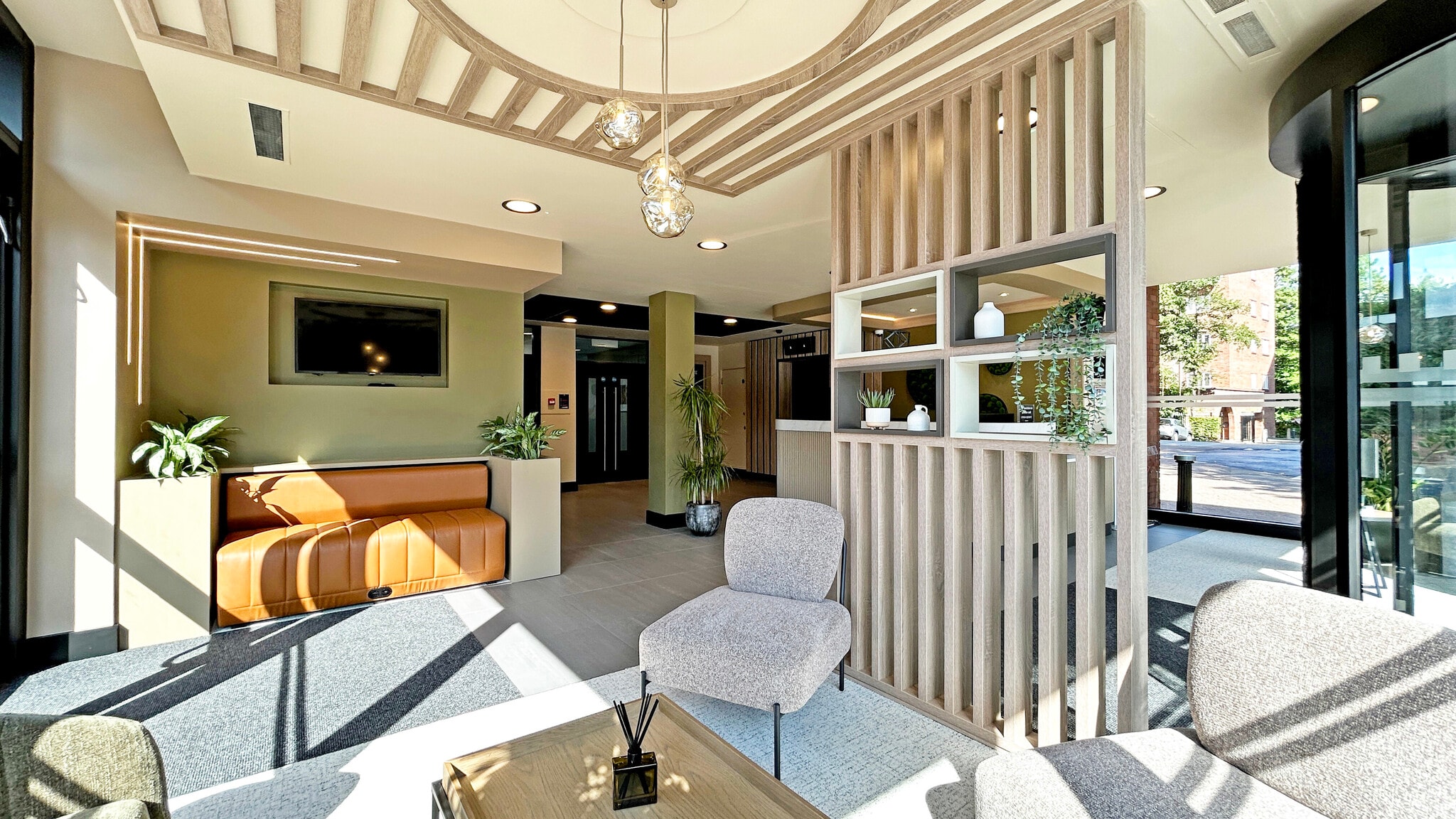 Manchester Rd, Wilmslow for lease Building Photo- Image 1 of 12