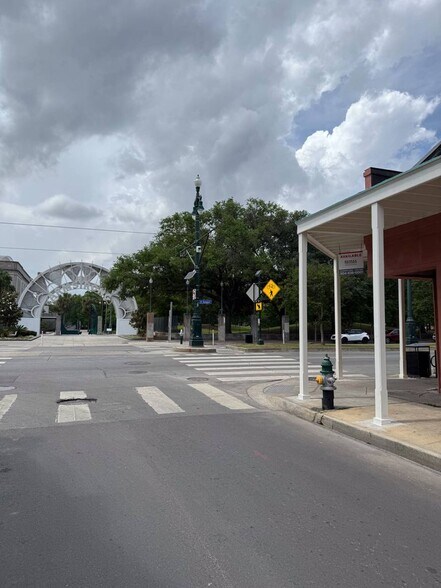 800 N Rampart St, New Orleans, LA à louer - Photo du bâtiment - Image 3 de 8