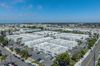 711 W 17th St, Costa Mesa, CA - Aerial  map view