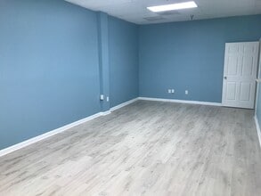 4301 W Sunrise Blvd, Plantation, FL for lease Interior Photo- Image 2 of 12