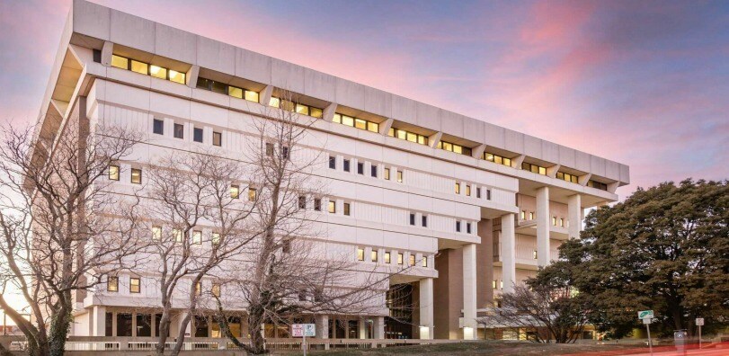 200 N Main St, Winston-Salem, NC à vendre Photo principale- Image 1 de 28