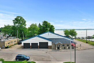 Plus de détails pour 115 W John St, Lake City, MI - Flex à vendre
