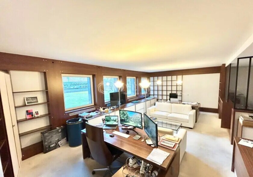 Bureau dans Paris à vendre - Photo du bâtiment - Image 2 de 5