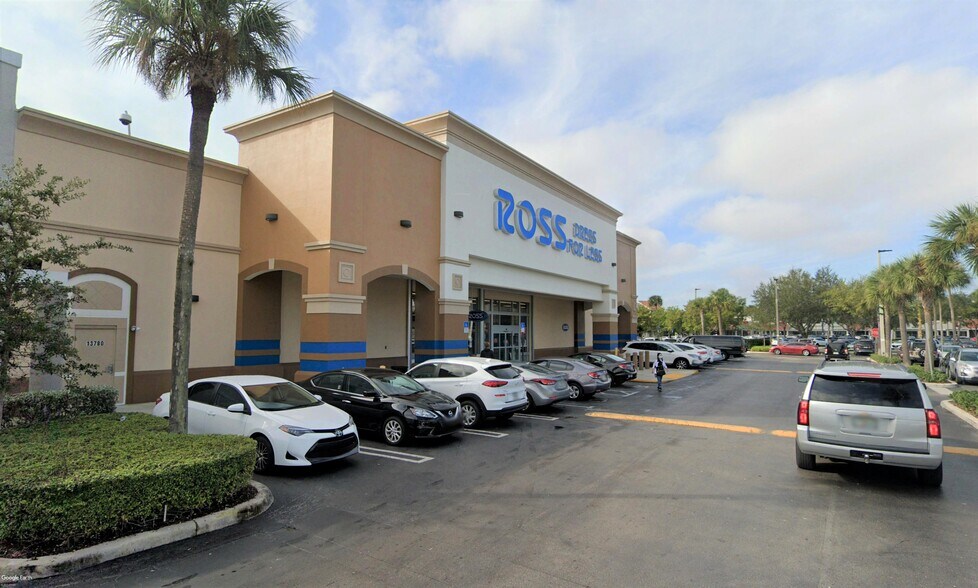 13890 SW 56th St, Miami, FL à louer - Photo du bâtiment - Image 3 de 21
