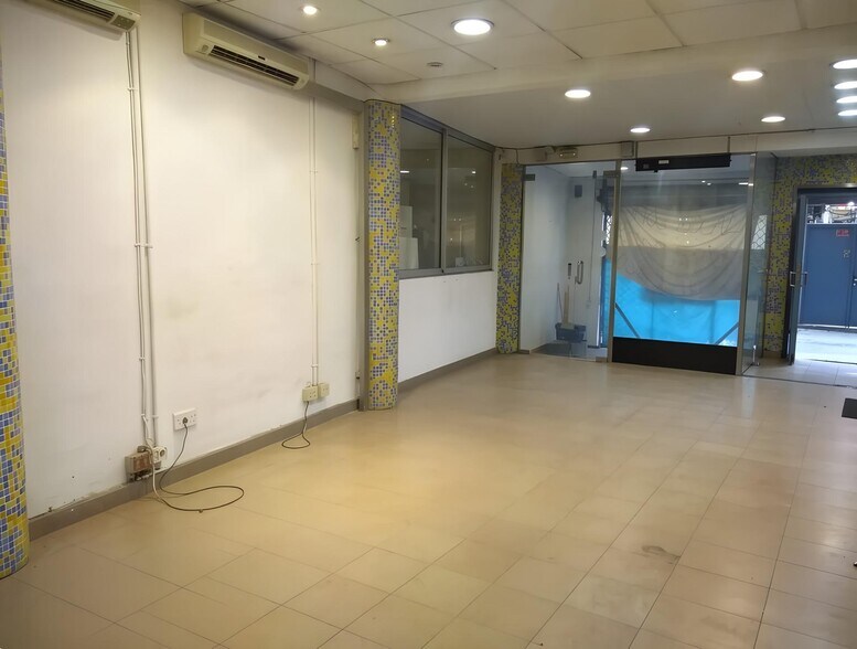 Multifamily in Mollet del Vallès, Barcelona for sale - Building Photo - Image 3 of 12
