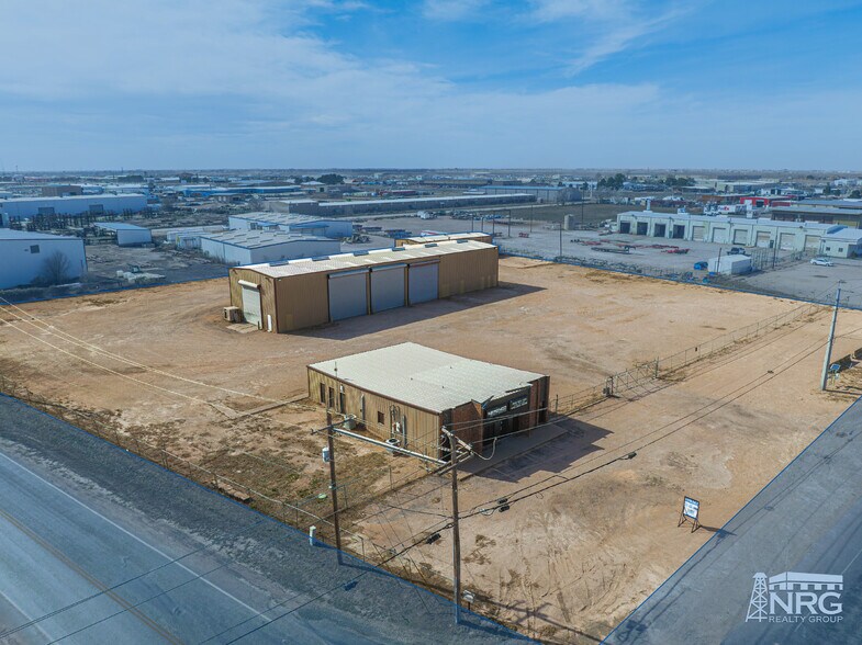 3938 S County Road 1290, Odessa, TX à louer - Photo du bâtiment - Image 2 de 19