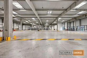 Industrial in Sucy-en-Brie for lease Building Photo- Image 2 of 6