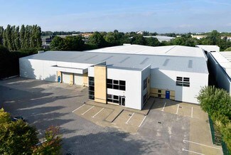 Plus de détails pour Bruntcliffe Ave, Morley - Industriel à louer