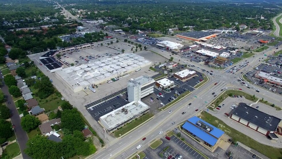 7321 S Lindbergh Blvd, Saint Louis, MO for lease - Commercial Listing Video - Image 2 of 7
