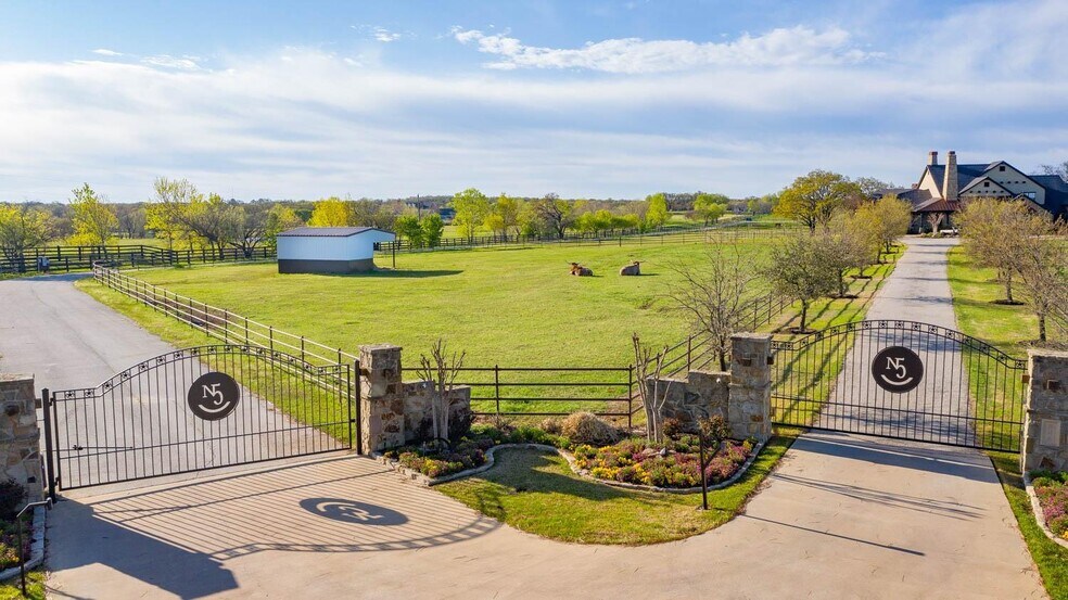 806 FM 407 E, Argyle, TX à vendre - Photo du bâtiment - Image 2 de 36